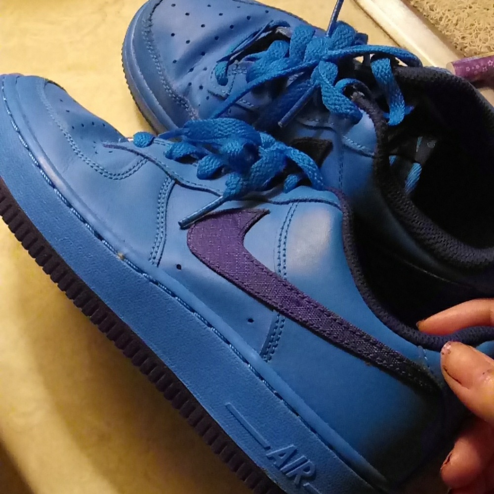 Nike shoes